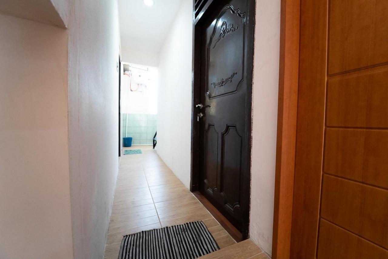 Koolkost Syariah @ Kebon Kacang III Street Джакарта Экстерьер фото