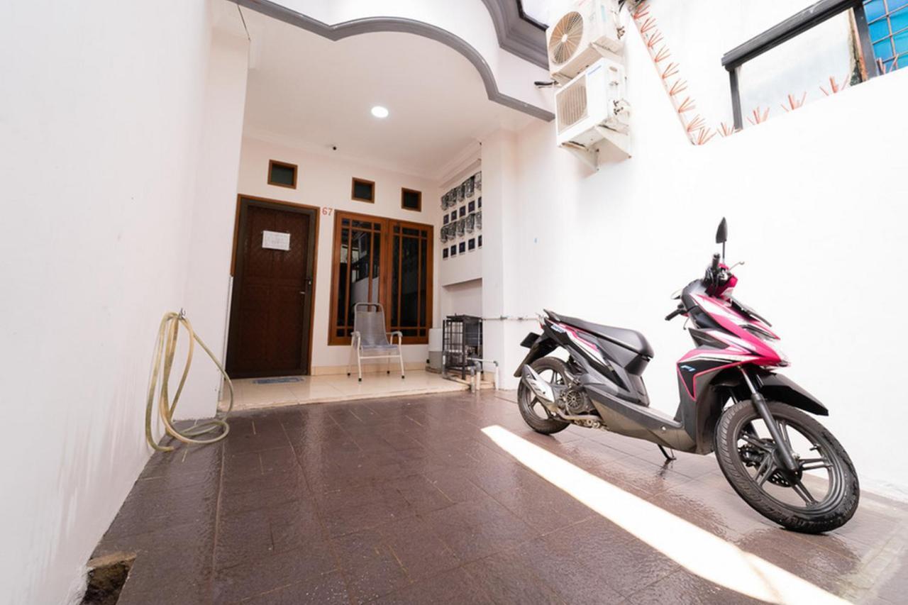 Koolkost Syariah @ Kebon Kacang III Street Джакарта Экстерьер фото